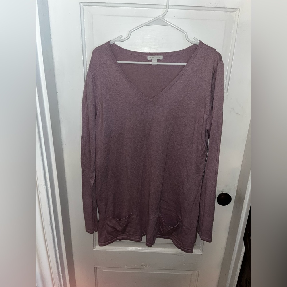 New York & Company Light Purple V-Neck Tunic Sweater